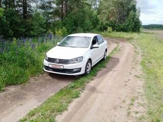 2018 Volkswagen Polo V Рестайлинг, белый, 1450000 рублей, вид 3
