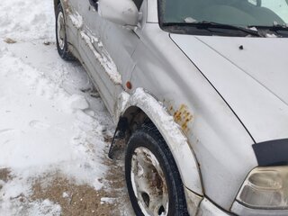 2004 Suzuki Grand Vitara I Рестайлинг, серебристый, 385000 рублей, вид 1