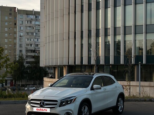 2017 Mercedes-Benz GLA 250 I (X156), белый, 1880000 рублей