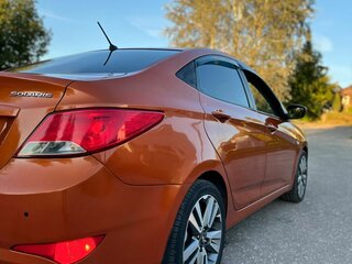 2015 Hyundai Solaris I Рестайлинг, оранжевый, 750000 рублей, вид 5