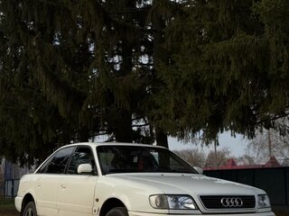 1996 Audi A6 I (C4), белый, 520000 рублей, вид 4