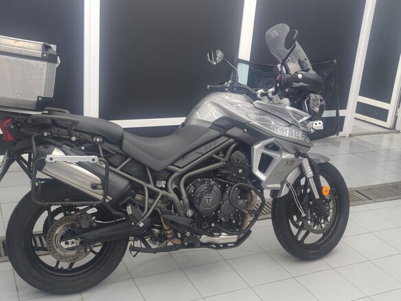2019 Triumph Tiger 800, серый, 1050000 рублей - вид 2