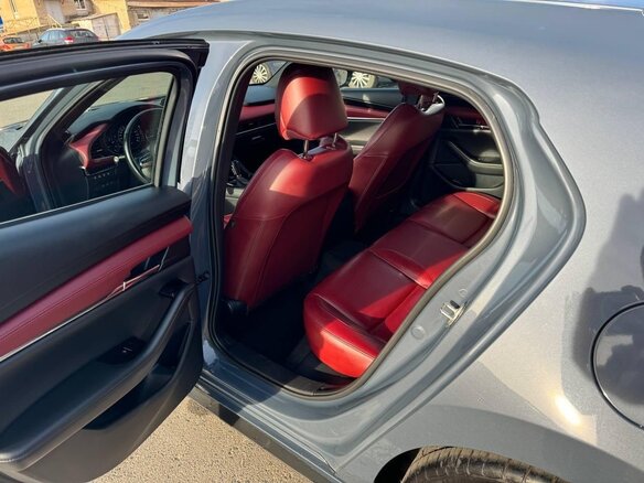 2021 Mazda 3 IV (BP), серый, 2500000 рублей - вид 24
