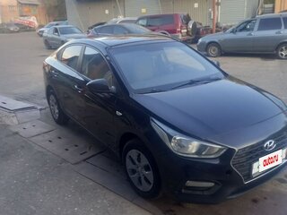 2017 Hyundai Solaris II, чёрный, 750000 рублей, вид 1