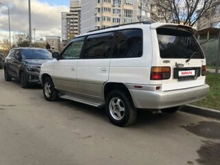 1997 Mazda MPV I (LV), белый, 550000 рублей, вид 2