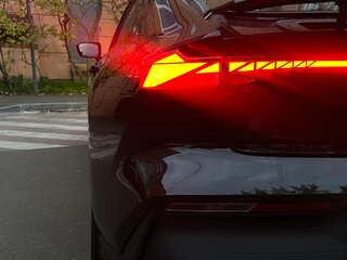 2024 Changan UNI-V I, чёрный, 2400000 рублей, вид 4