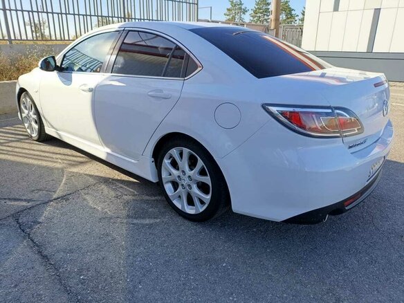 2011 Mazda 6 II (GH) Рестайлинг, белый, 1150000 рублей - вид 3