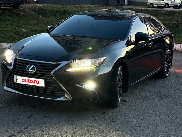 2017 Lexus ES 250 VI Рестайлинг, чёрный, 3000000 рублей