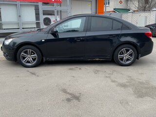 2012 Chevrolet Cruze I, чёрный, 700000 рублей, вид 5