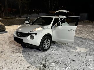 2012 Nissan Juke I, белый, 800000 рублей, вид 3