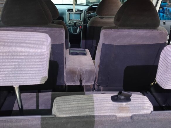 2000 Honda Stream I, белый, 400000 рублей - вид 9