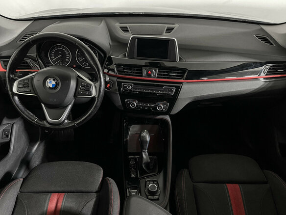 2017 BMW X1 20i xDrive II (F48), чёрный, 1870000 рублей - вид 10