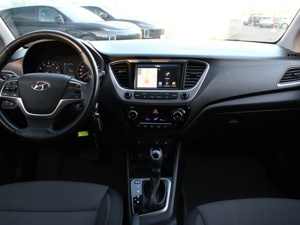 2018 Hyundai Solaris II, белый - вид 8