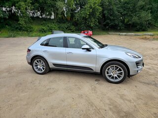 2014 Porsche Macan S I, серебристый, 2775000 рублей, вид 3