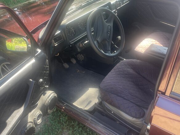 2010 Lada (ВАЗ) 2107, пурпурный, 200000 рублей - вид 4