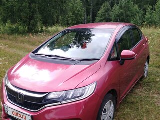 2019 Honda Fit III Рестайлинг, розовый, 1250000 рублей, вид 1