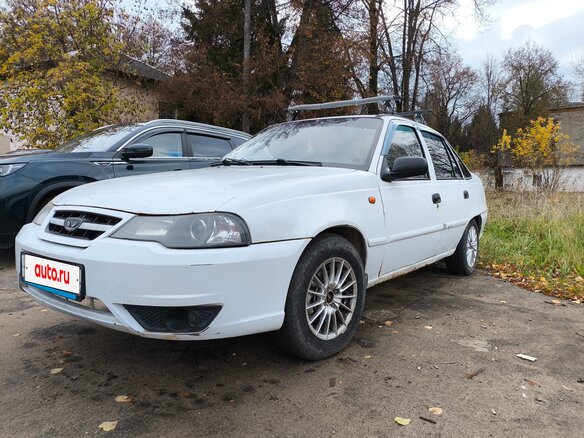 2009 Daewoo Nexia I Рестайлинг, белый, 180000 рублей