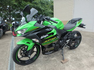 2018 Kawasaki Ninja 400, зелёный, 630000 рублей, вид 1