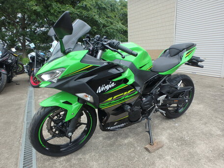 2018 Kawasaki Ninja 400, зелёный, 630000 рублей, вид 1