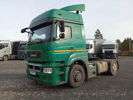 2017 КамАЗ 5490, зелёный, 1163500 рублей, вид 1