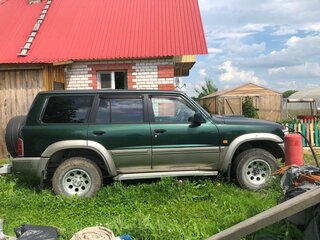 2001 Nissan Patrol V (Y61), зелёный, 850000 рублей, вид 3