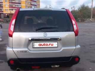 2011 Nissan X-Trail II Рестайлинг, серебристый, 1150000 рублей, вид 3