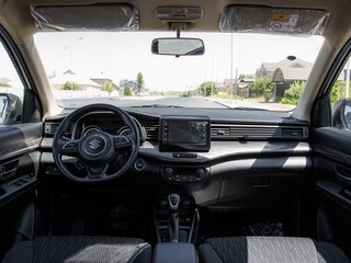 2022 Suzuki Ertiga II Рестайлинг, белый, 1850000 рублей, вид 5