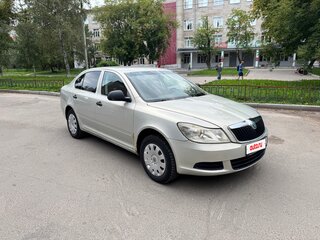 2012 Skoda Octavia II (A5) Рестайлинг, серебристый, 590000 рублей, вид 3