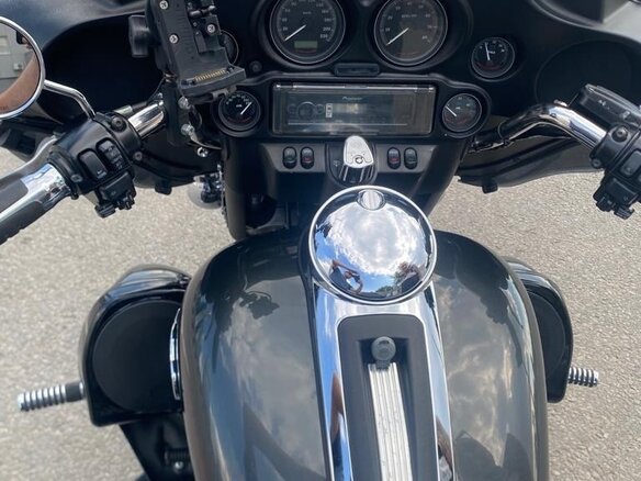 2007 Harley-Davidson Tri Glide, чёрный, 1600000 рублей - вид 1