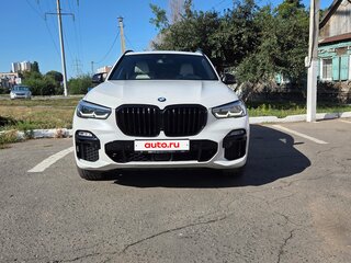 2020 BMW X5 25d IV (G05/G18), белый, 5650000 рублей, вид 5