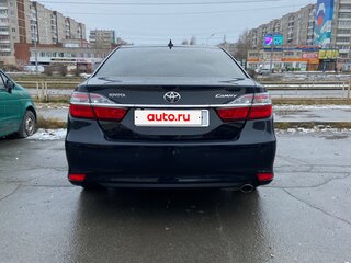 2015 Toyota Camry VII (XV50) Рестайлинг, чёрный, 2050000 рублей, вид 3