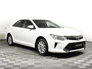 2016 Toyota Camry VII (XV50) Рестайлинг, белый, 2150000 рублей, вид 2