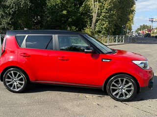 2016 Kia Soul II Рестайлинг, красный, 1500000 рублей, вид 3