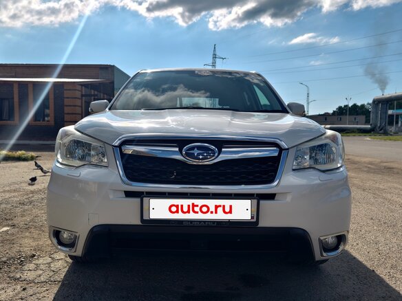 2012 Subaru Forester IV, белый, 1650000 рублей