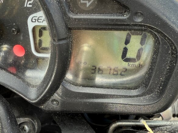 2011 Suzuki SFV 650 Gladius, чёрный, 330000 рублей - вид 13