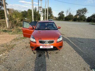 2010 Kia Rio II Рестайлинг, оранжевый, 550000 рублей, вид 1