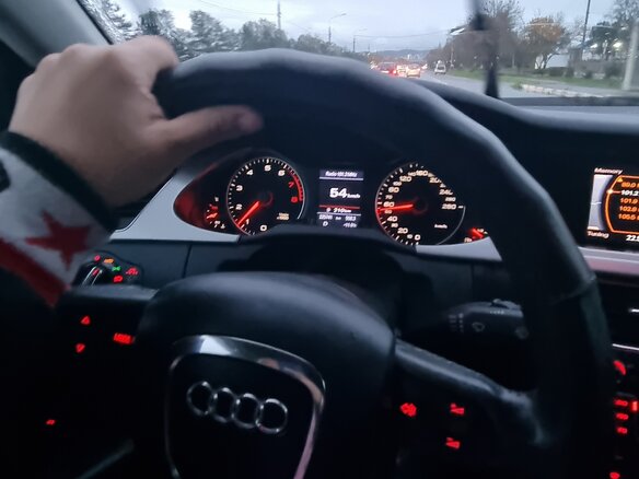 2008 Audi A4 IV (B8), серый, 1145000 рублей - вид 13