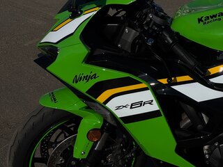 2024 Kawasaki ZX-6 Ninja, зелёный, 1132000 рублей, вид 4
