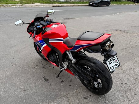 2021 Honda CBR 600RR, красный, 810000 рублей, вид 4