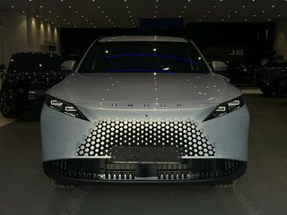2026 Omoda C7, серебристый, 3499000 рублей, вид 4