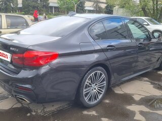 2018 BMW 5 серии 530d xDrive VII (G30/G31/G38), серый, 3990000 рублей, вид 3