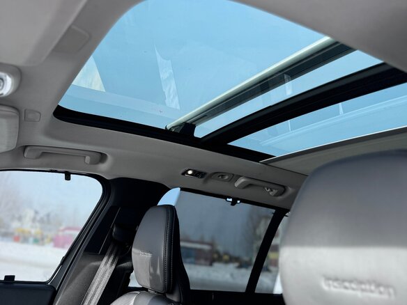 2018 Volvo XC90 II, серебристый, 3900000 рублей - вид 13