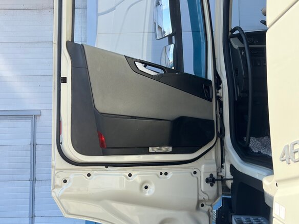 2015 Volvo FH, серый, 7250000 рублей - вид 19