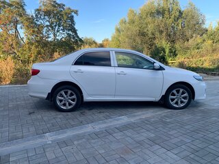 2012 Toyota Corolla X (E140, E150) Рестайлинг, белый, 850000 рублей, вид 5
