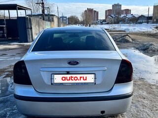 2005 Ford Focus II, серебристый, 330000 рублей, вид 4