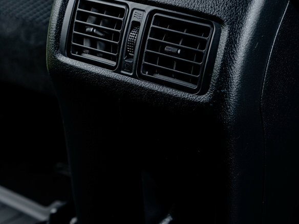 2022 Toyota 4Runner V Рестайлинг, серебристый, 8590000 рублей - вид 28