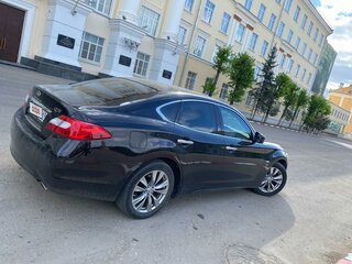 2014 Infiniti Q70 I, чёрный, 1890000 рублей, вид 3