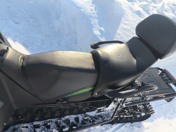 2011 Arctic Cat M-Series, чёрный, 750000 рублей - вид 6