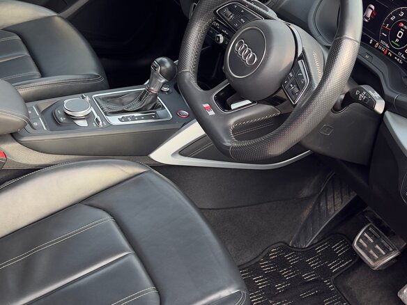 2019 Audi SQ2 I, красный, 3650000 рублей - вид 21