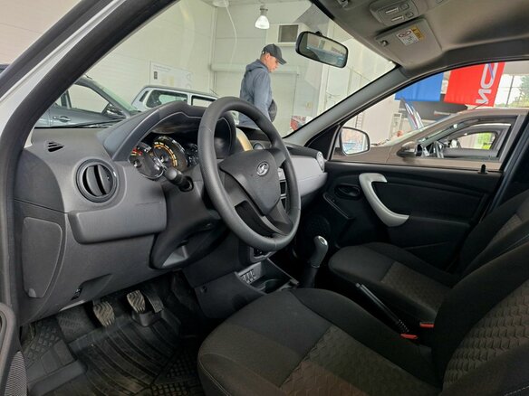 2026 Lada (ВАЗ) Largus I Рестайлинг, белый, 1592000 рублей - вид 5